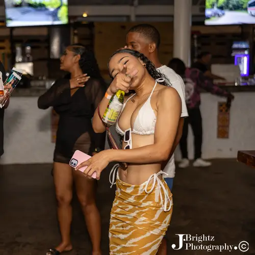 BIKINIS & BELLINIS, photo 41